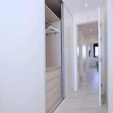 Contemporary 8 Min To Puerto Banus Appartement *