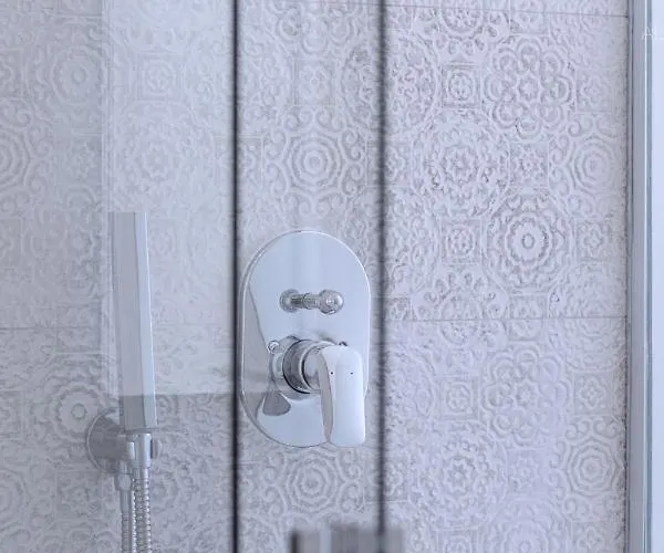 Contemporary 8 Min To Puerto Banus Estepona