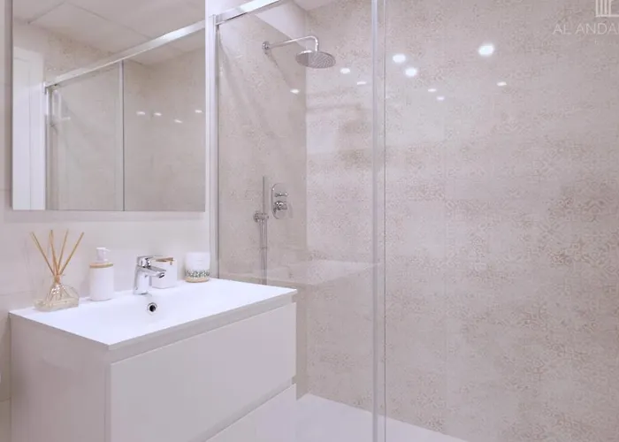 Contemporary 8 Min To Puerto Banus Apartment *